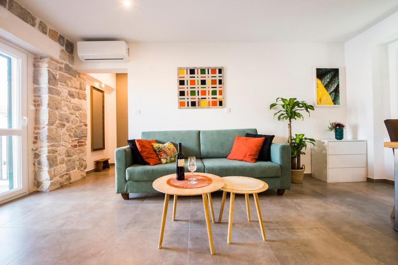 Memento Apartment - In The Heart Of Old Town สปลิท ภายนอก รูปภาพ